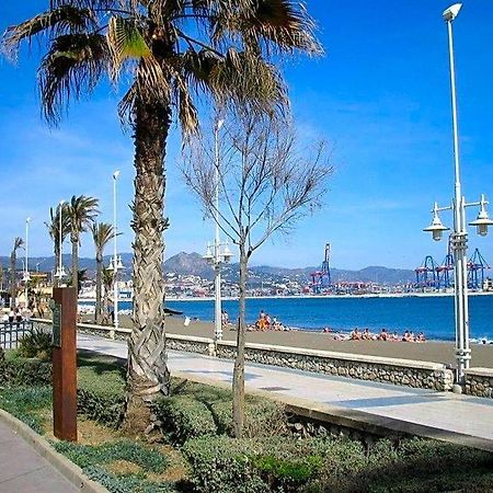 4 Capulino Apartamentos Malaga Luaran gambar