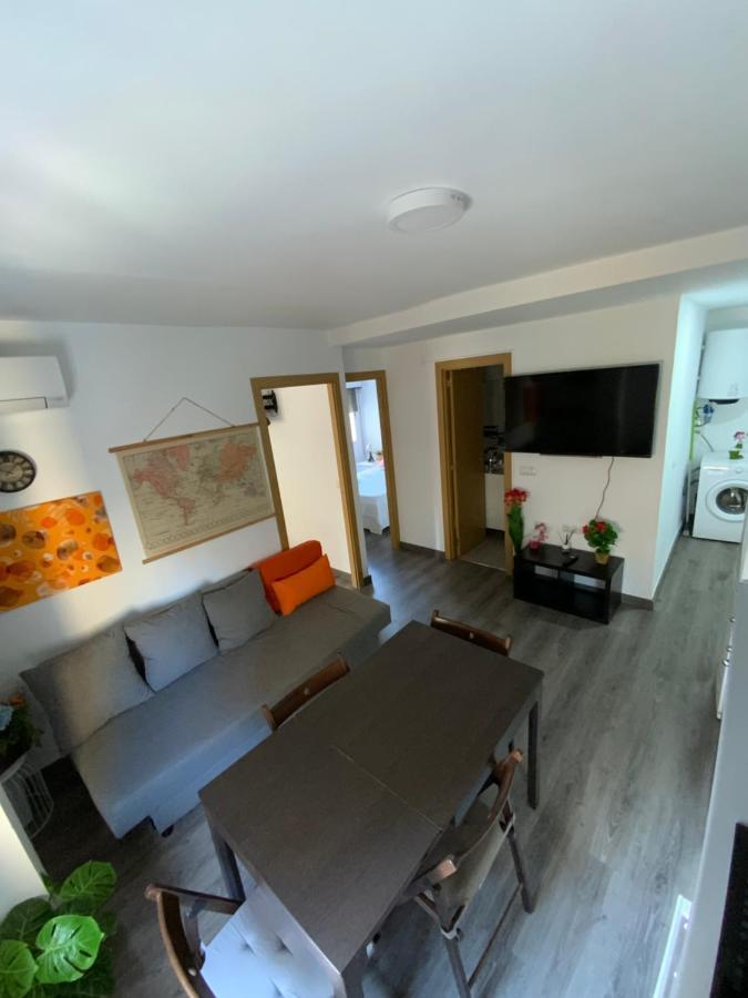 4 Capulino Apartamentos Malaga Luaran gambar