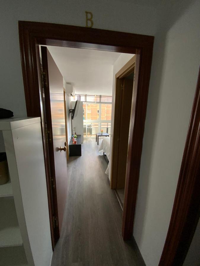 4 Capulino Apartamentos Malaga Luaran gambar