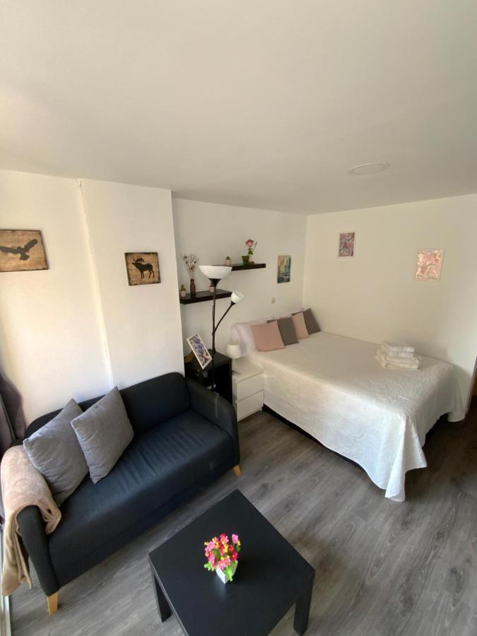 4 Capulino Apartamentos Malaga Luaran gambar