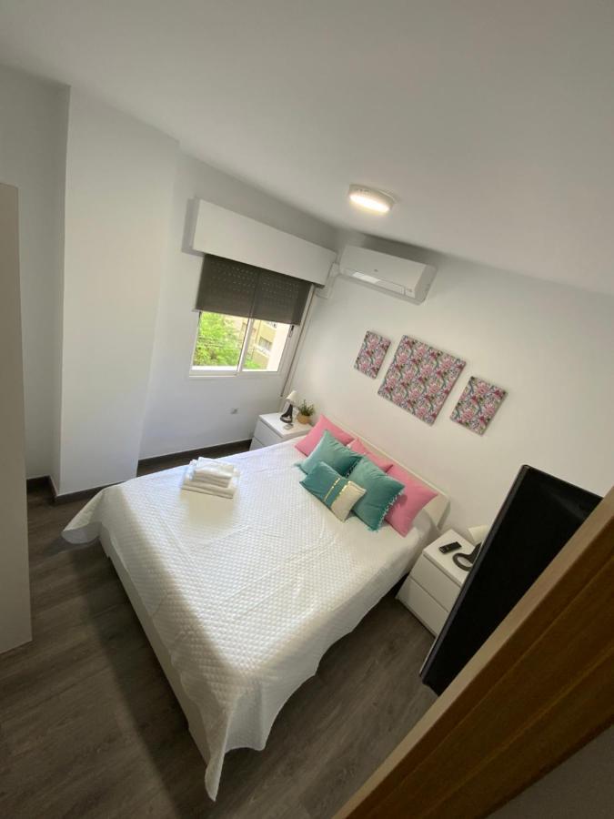 4 Capulino Apartamentos Malaga Luaran gambar