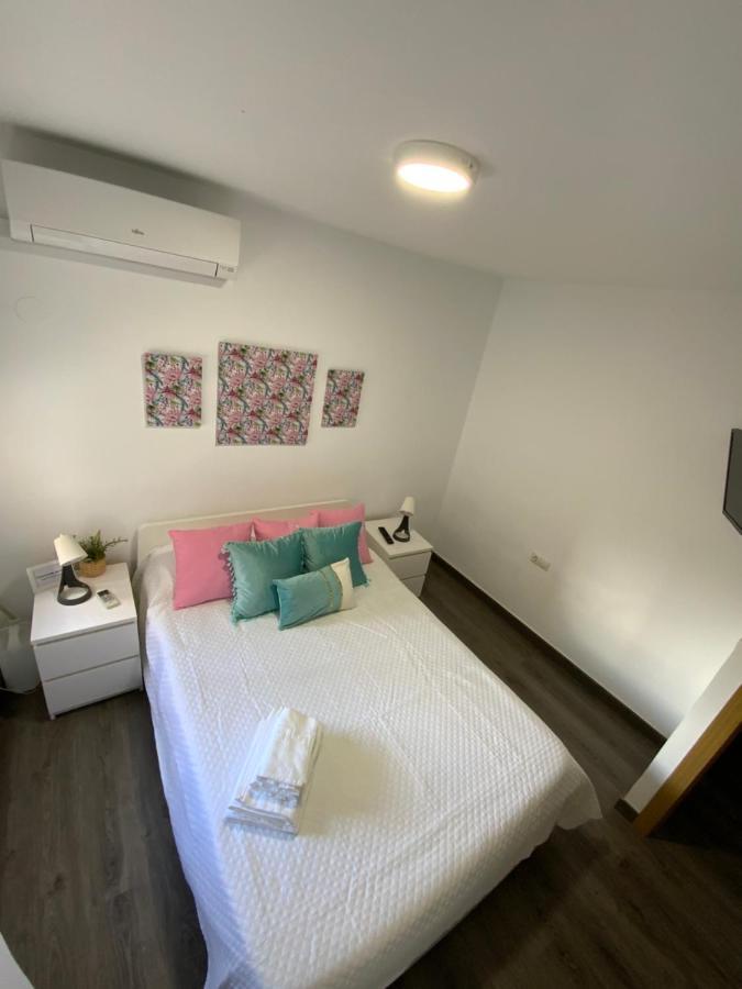 4 Capulino Apartamentos Malaga Luaran gambar