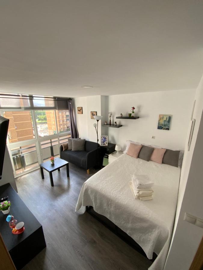 4 Capulino Apartamentos Malaga Luaran gambar